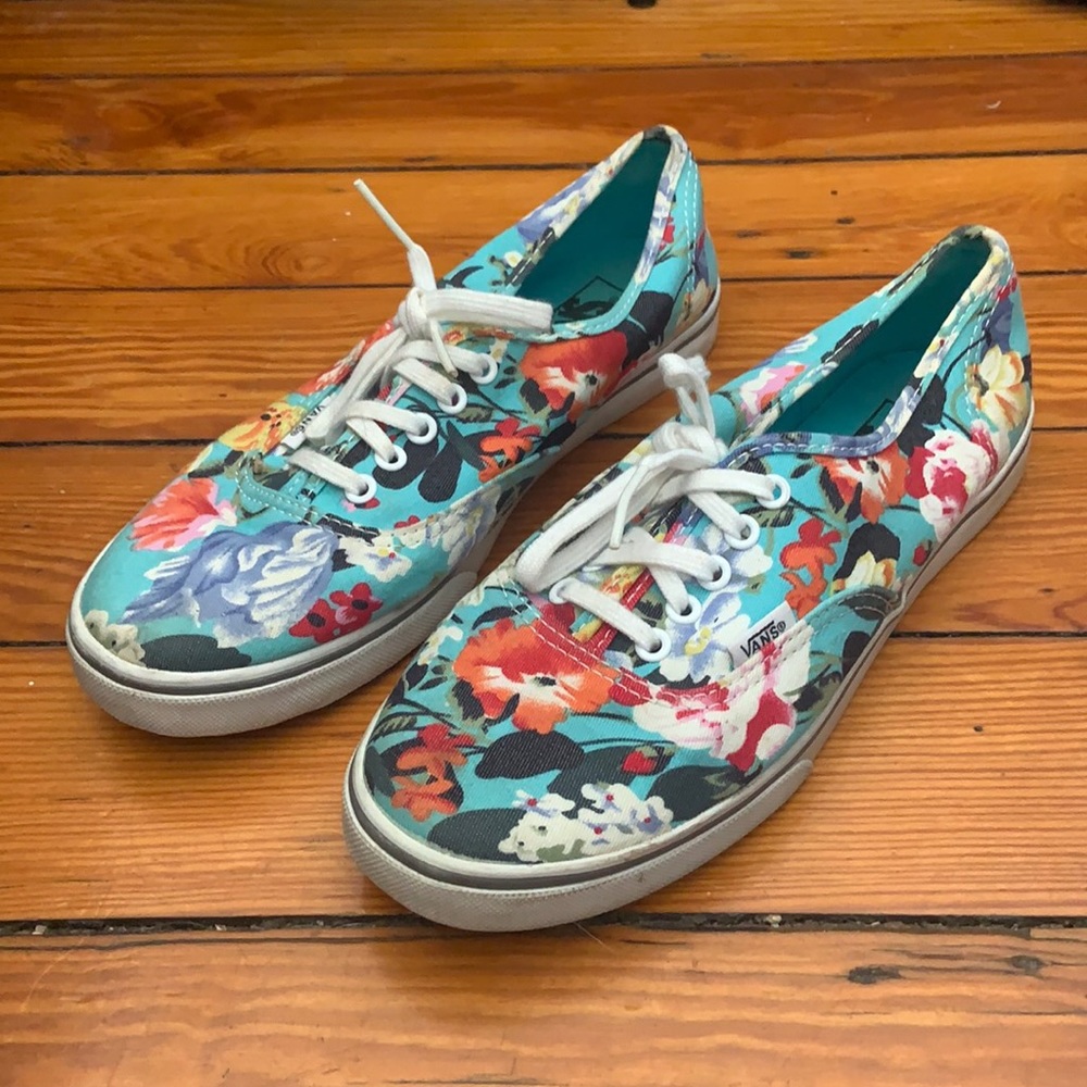 Vans Hawaiian floral low rise sneakers
